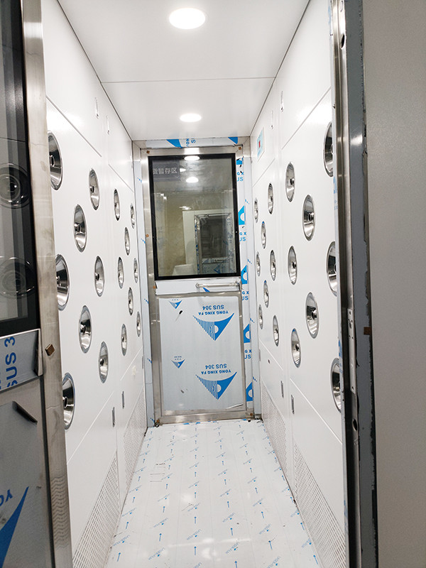 Prysznic w czystym pomieszczeniu o prędkości 25 m/s z wbudowanym wentylatorem i filtrami HEPA dla wielu osób 0