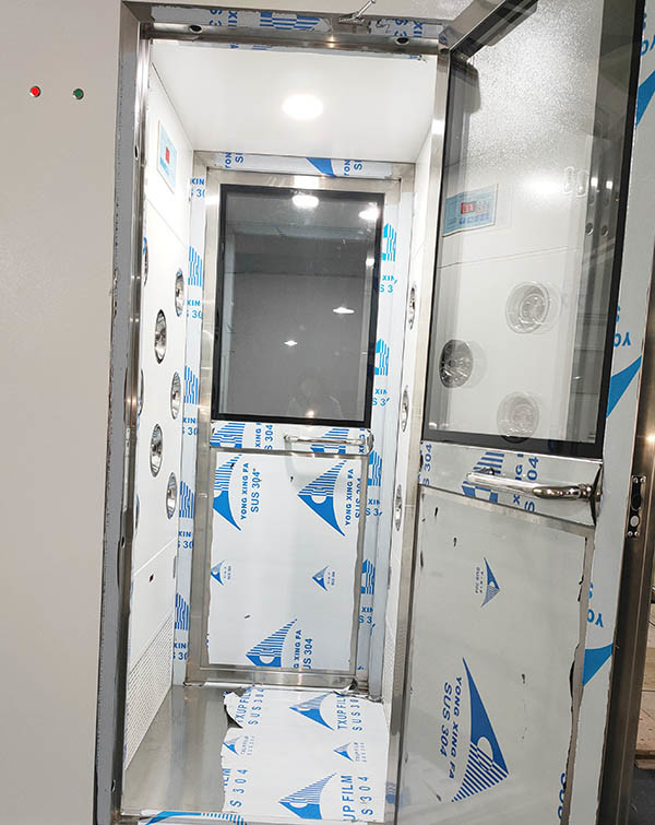 Przemysłowy prysznic powietrzny z automatycznym systemem oczyszczania 0