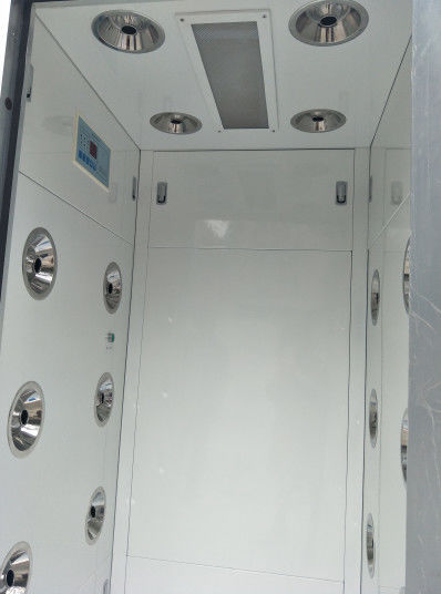 Prysznice pionowe do pomieszczeń czystych z aluminiowym sterowaniem drzwi obrotowych za pomocą panelu sterowania IC 1
